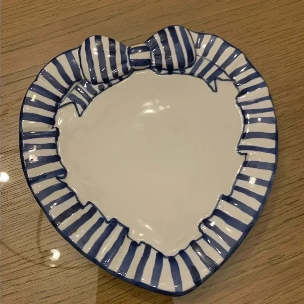 Lillian Vernon Ceramic Plate with Striped Blue and White Ribbon Bow - Picture 1 of 3